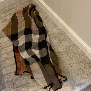 Burberry Beige and Black Striped Scarf